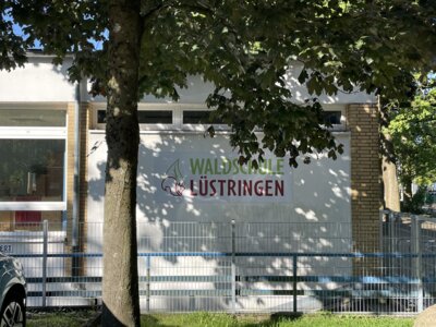Foto des Albums: Neue Schilder