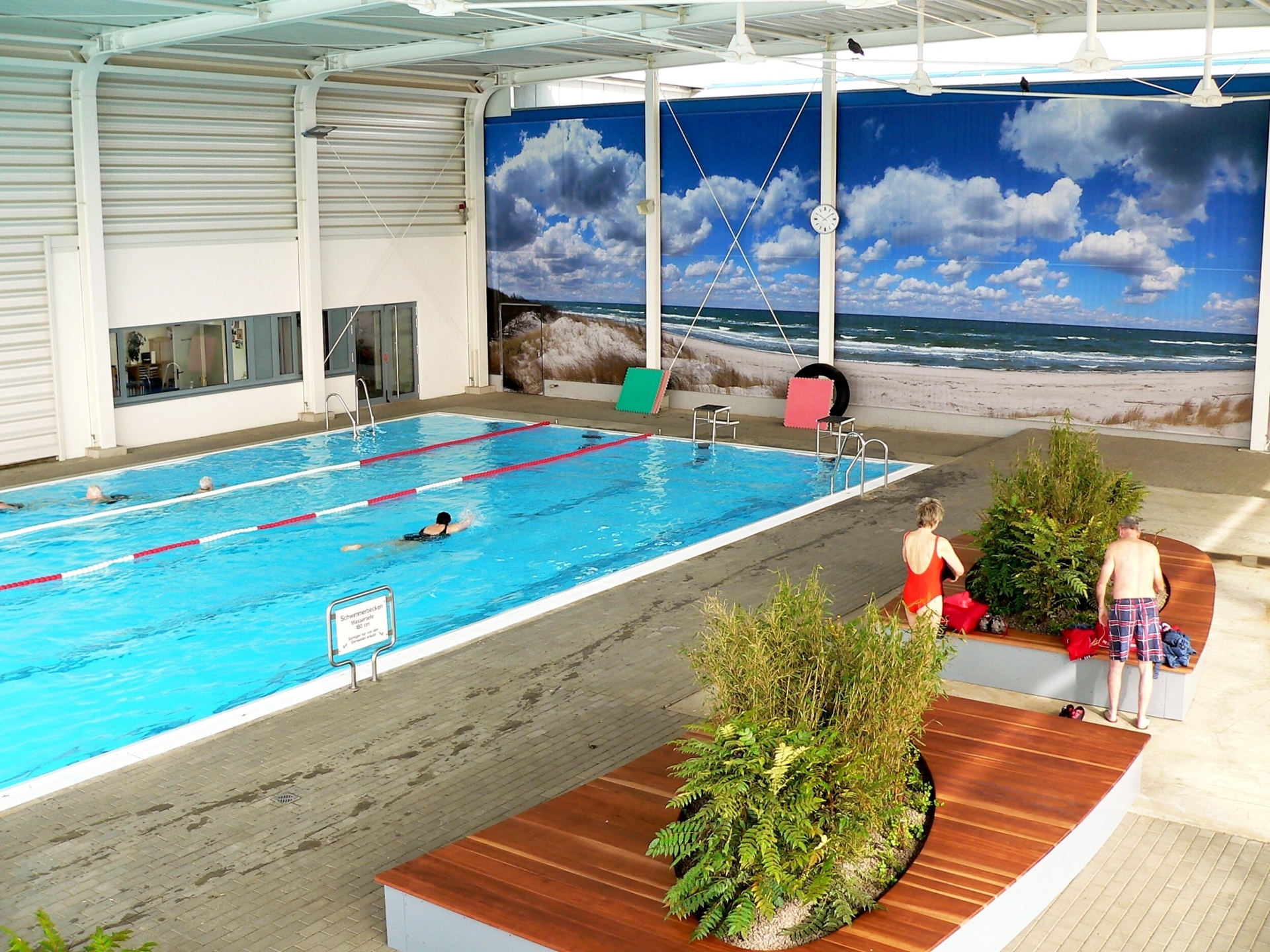 Bild: Freibad Zielitz neue Sitzgruppe von oben