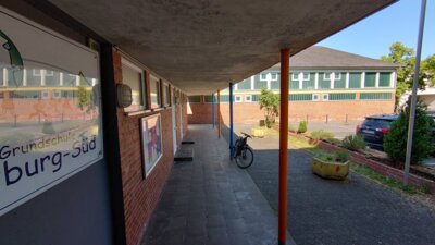 Vorschaubild: Bauarbeiten (21) alter Eingangsbereich