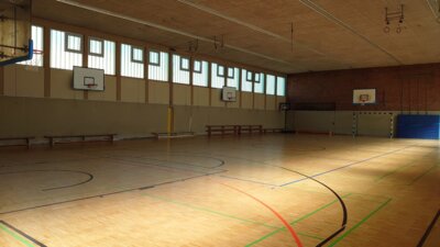 Vorschaubild: Bauarbeiten (3) die alte Turnhalle