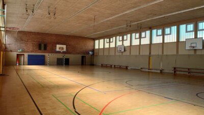 Vorschaubild: Bauarbeiten (4) die alte Turnhalle