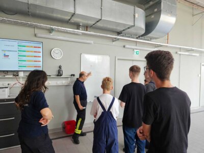 Foto des Albums: BF-Tag der Jugendfeuerwehr Tag 1