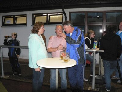 Foto des Albums: Einweihung Kunstrasen - Der Ball rollt!