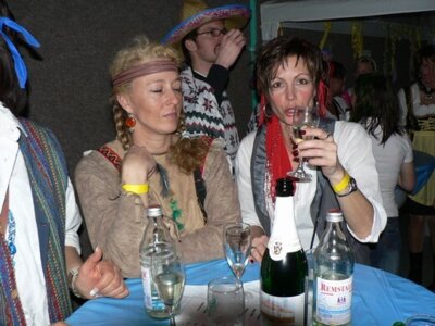 Blau-Weiss-Party2009 53  (Bild vergr&ouml;&szlig;ern)