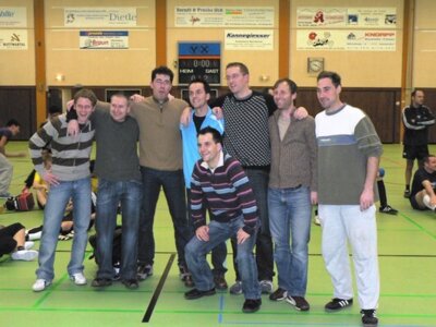 Mitternachtsturnier2009 12  (Bild vergr&ouml;&szlig;ern)