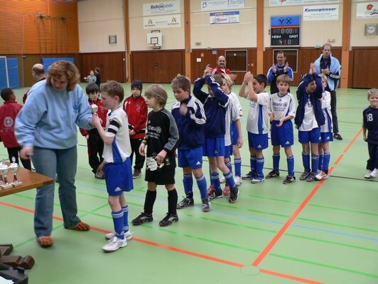 Bild: TurnierHalle2009 27