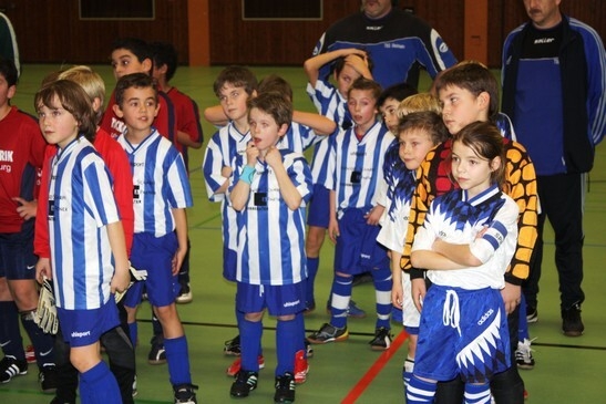 Bild: TurnierHalle2009 52