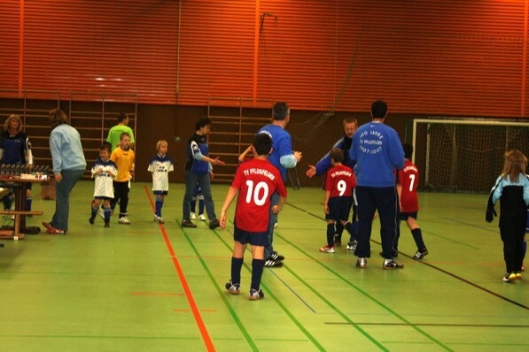 Bild: TurnierHalle2009 53