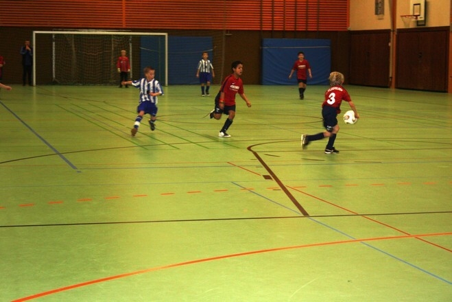 Bild: TurnierHalle2009 54