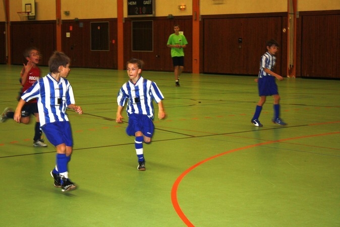 Bild: TurnierHalle2009 60