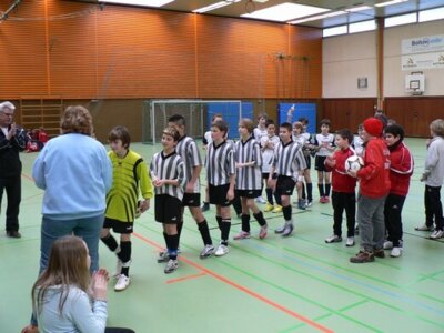 TurnierHalle2009 11  (Bild vergr&ouml;&szlig;ern)