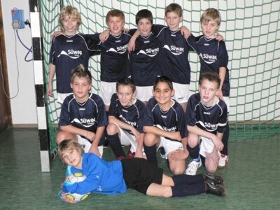 TurnierHalle2009 15  (Bild vergr&ouml;&szlig;ern)