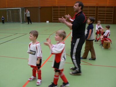 TurnierHalle2009 20  (Bild vergr&ouml;&szlig;ern)