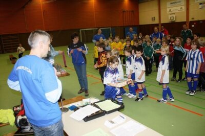 TurnierHalle2009 51  (Bild vergr&ouml;&szlig;ern)