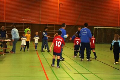 TurnierHalle2009 53  (Bild vergr&ouml;&szlig;ern)