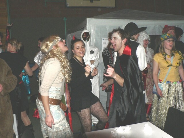 Bild: Blau-Weiss-Party2010 36