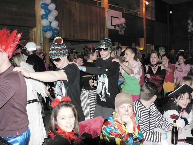 Bild: Blau-Weiss-Party2010 56