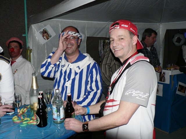 Bild: Blau-Weiss-Party2010 65