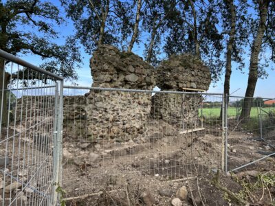 Foto des Albums: Sanierung Burgruine „Kuhburg“ Wüsten Vahrnow