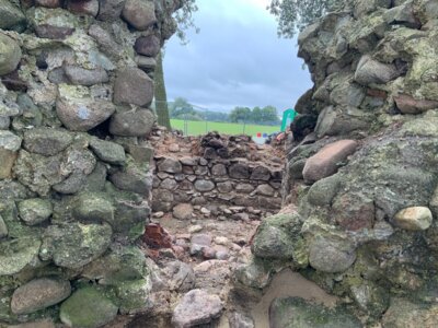 Foto des Albums: Sanierung Burgruine „Kuhburg“ Wüsten Vahrnow