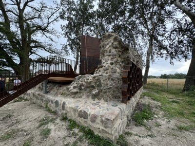Foto des Albums: Sanierung Burgruine „Kuhburg“ Wüsten Vahrnow