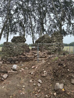Foto des Albums: Sanierung Burgruine „Kuhburg“ Wüsten Vahrnow