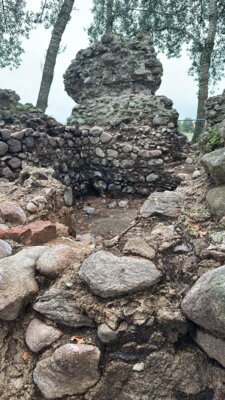 Foto des Albums: Sanierung Burgruine „Kuhburg“ Wüsten Vahrnow