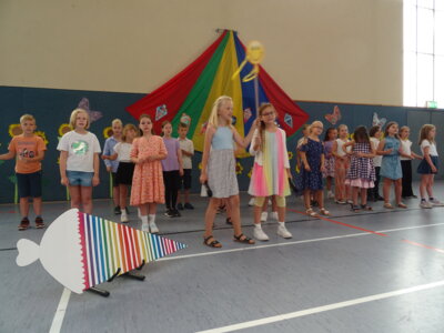 Programmkinder der 3. Klasse  (Bild vergr&ouml;&szlig;ern)