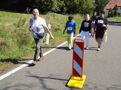 Foto des Albums: Fotos von LAUFEN FÜR WASSER 2023