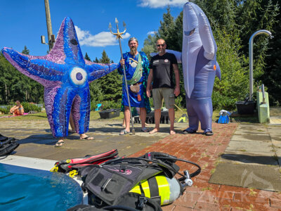 Foto des Albums: Neptunfest 2024 mit Sprungkunst und Schaumparadies