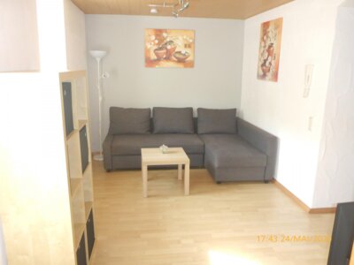 wohnzimmer  (Bild vergr&ouml;&szlig;ern)