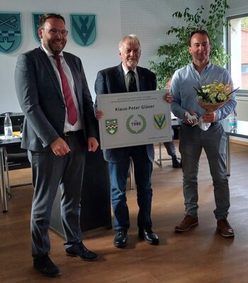 Foto des Albums: Verabschiedung Peter Gläser aus dem Samtgemeinderat und dem Gemeinderat Rennau