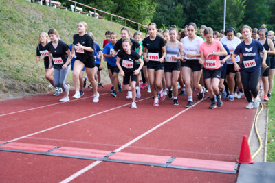 Foto des Albums: Flutlichtlauf 2024 (07. 09. 2024)