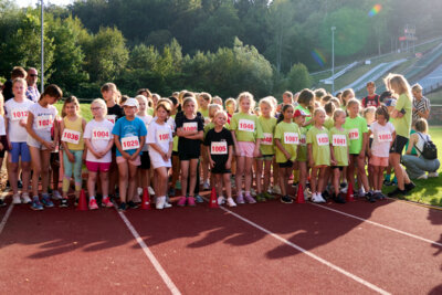 Foto des Albums: Flutlichtlauf 2024 (07. 09. 2024)