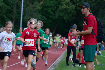 Foto des Albums: Flutlichtlauf 2024 (07. 09. 2024)