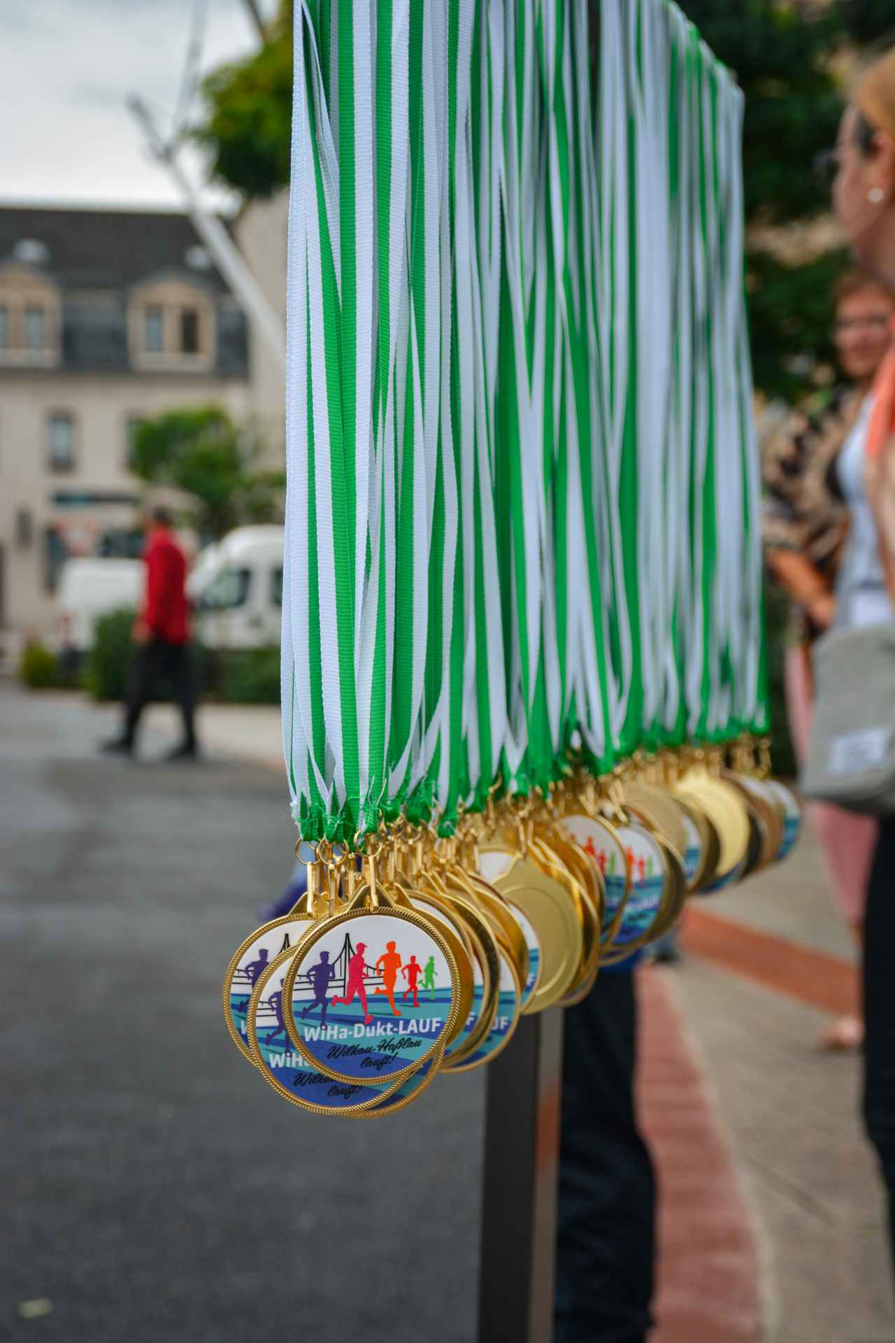 Bild: Für jeden wurde eine Teilnahme-Medaille bereit gehalten.