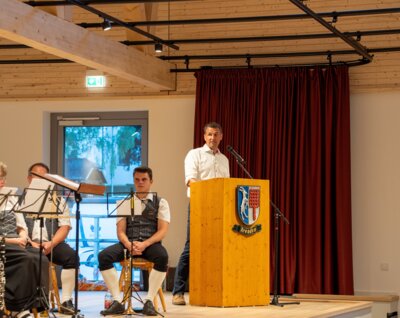 Foto des Albums: Einweihung der Dorfhalle in Brenden am 7. September 2024