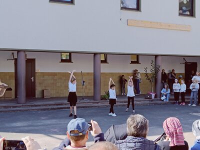 Foto des Albums: Schulfest zum 70.Jubiläum