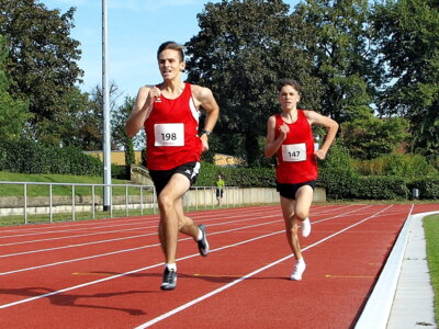 NLV OHA KM Mehrkampf 800m 02  (Bild vergr&ouml;&szlig;ern)