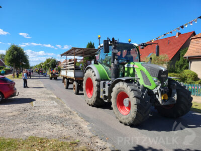 Foto des Albums: Die Sadenbecker feierten ihr 600-jähriges Ortsjubiläum