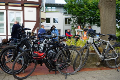 Anfahrt - nat&uuml;rlich per RAD  (Bild vergr&ouml;&szlig;ern)