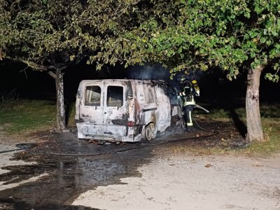 Foto des Albums: PKW-Brand Silbersee