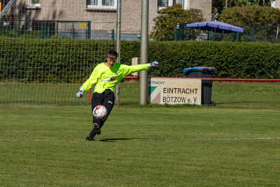 Foto des Albums: 1. Pflichtspiel Heimspiel der B- Junioren gegen SCOberhavel Velten