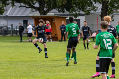 Foto des Albums: 1. Pflichtspiel Heimspiel der B- Junioren gegen SCOberhavel Velten