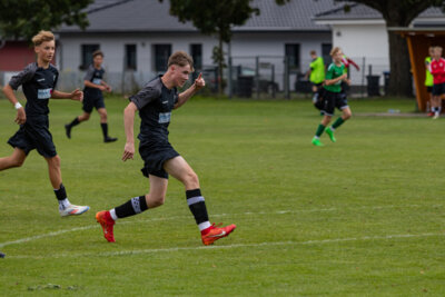 Foto des Albums: 1. Pflichtspiel Heimspiel der B- Junioren gegen SCOberhavel Velten