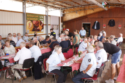 Foto des Albums: 9. Kreisfeuerwehrtag in Trünzig (Samstag Treffen der Alters,-Ehrenkameraden)
