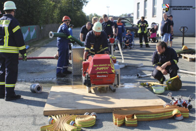 Foto des Albums: 9. Kreisfeuerwehrtag in Trünzig (Samstag Wettkämpfe)