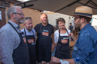 Foto des Albums: Burgergrillen