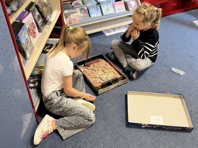 Foto des Albums: Besuch in der Stadtbibliothek, Klasse 2