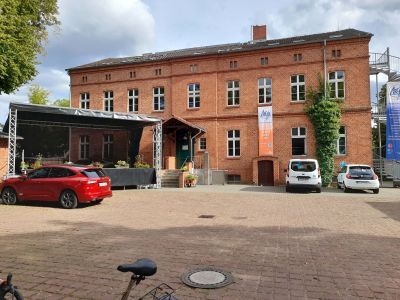 Bild: 48 alte Dorfschule in Neuenhagen